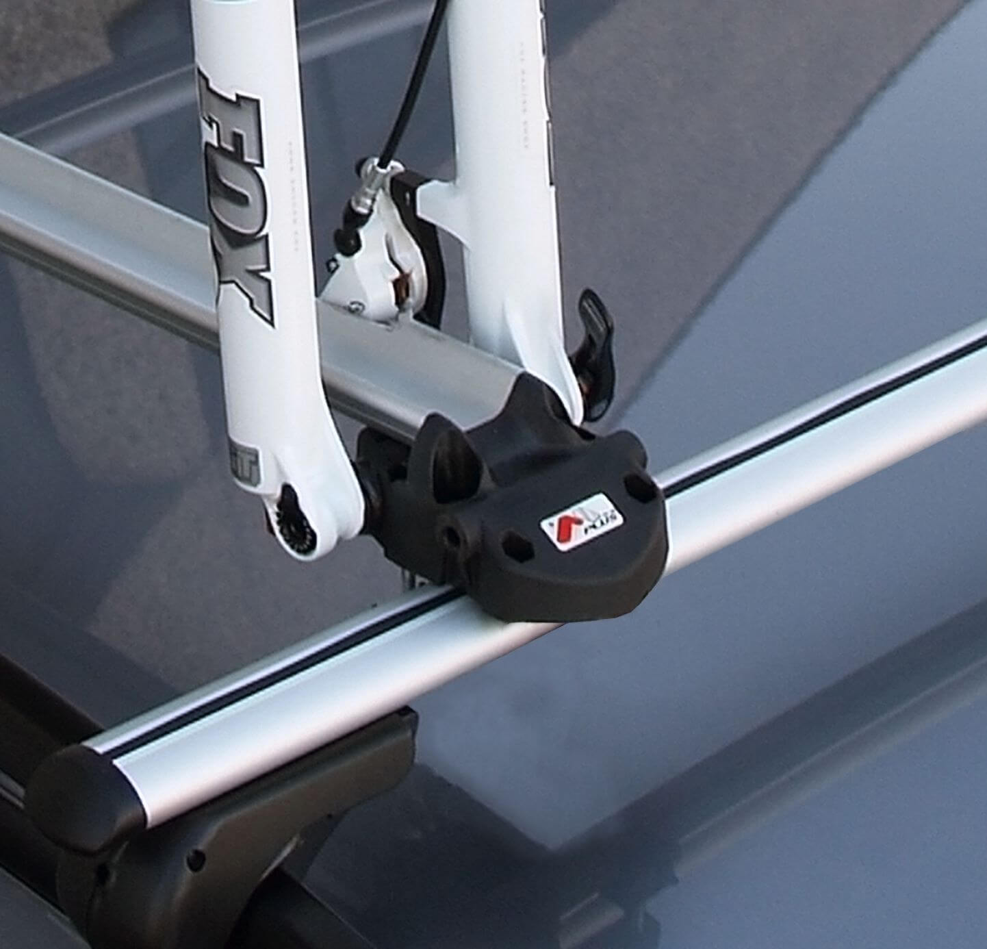 Menabo shop bike pro